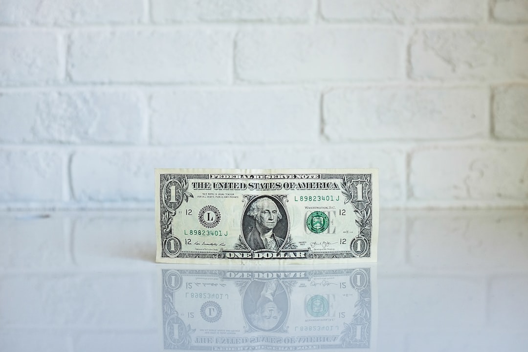 Condo Fee vs HOA Fee: What Each Pays For